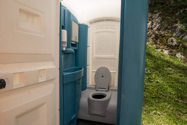 Best Affordable porta potty rental  in Alton, IL